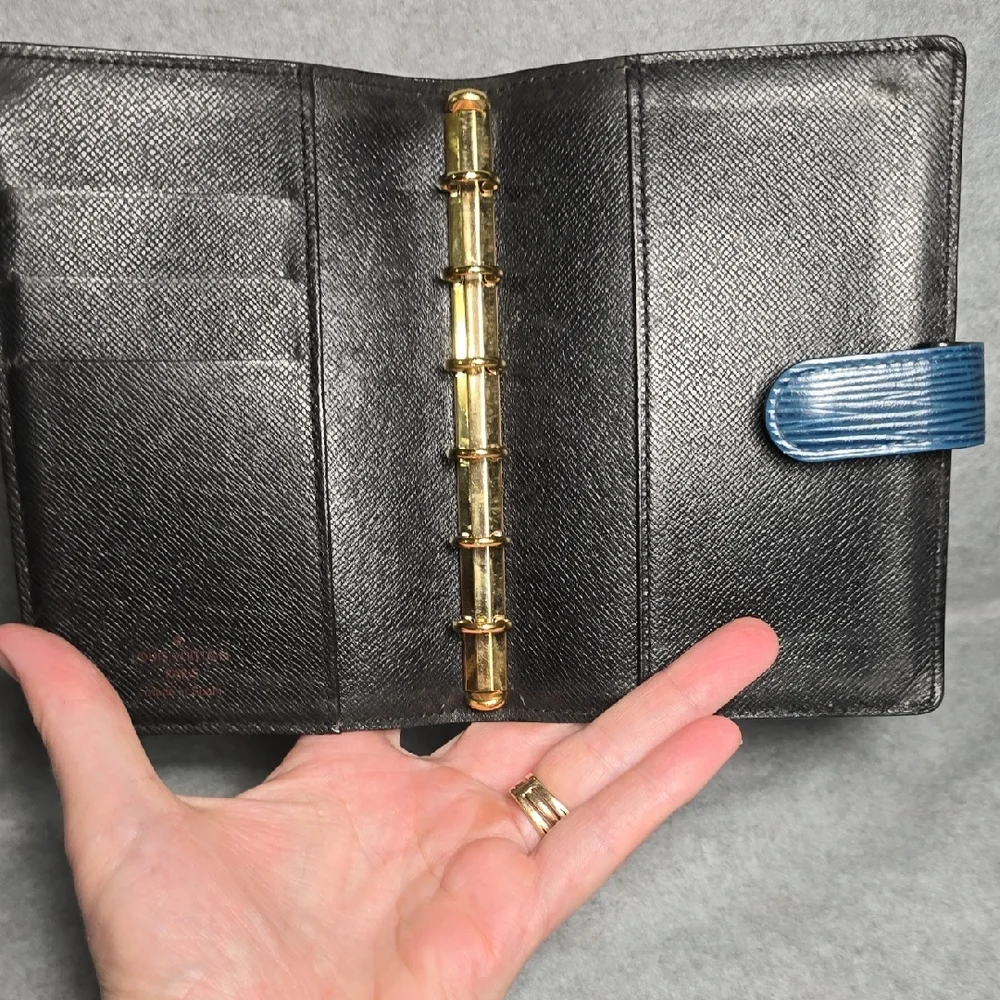 Louis Vuitton Blue Epi Agenda CA 1916